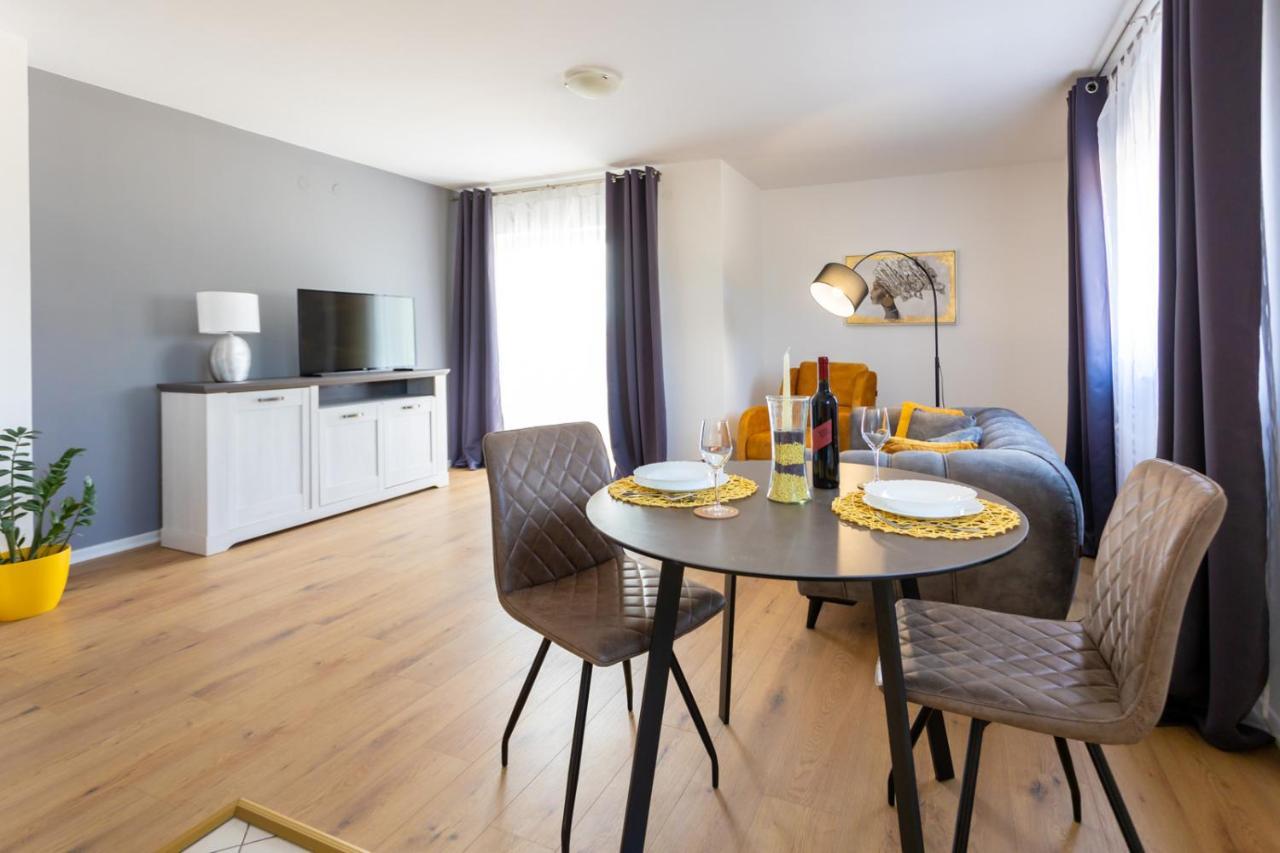 Apartment Demo Malinska Ngoại thất bức ảnh