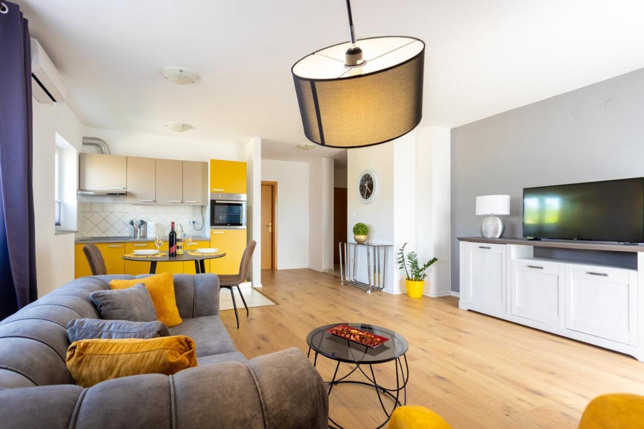 Apartment Demo Malinska Ngoại thất bức ảnh