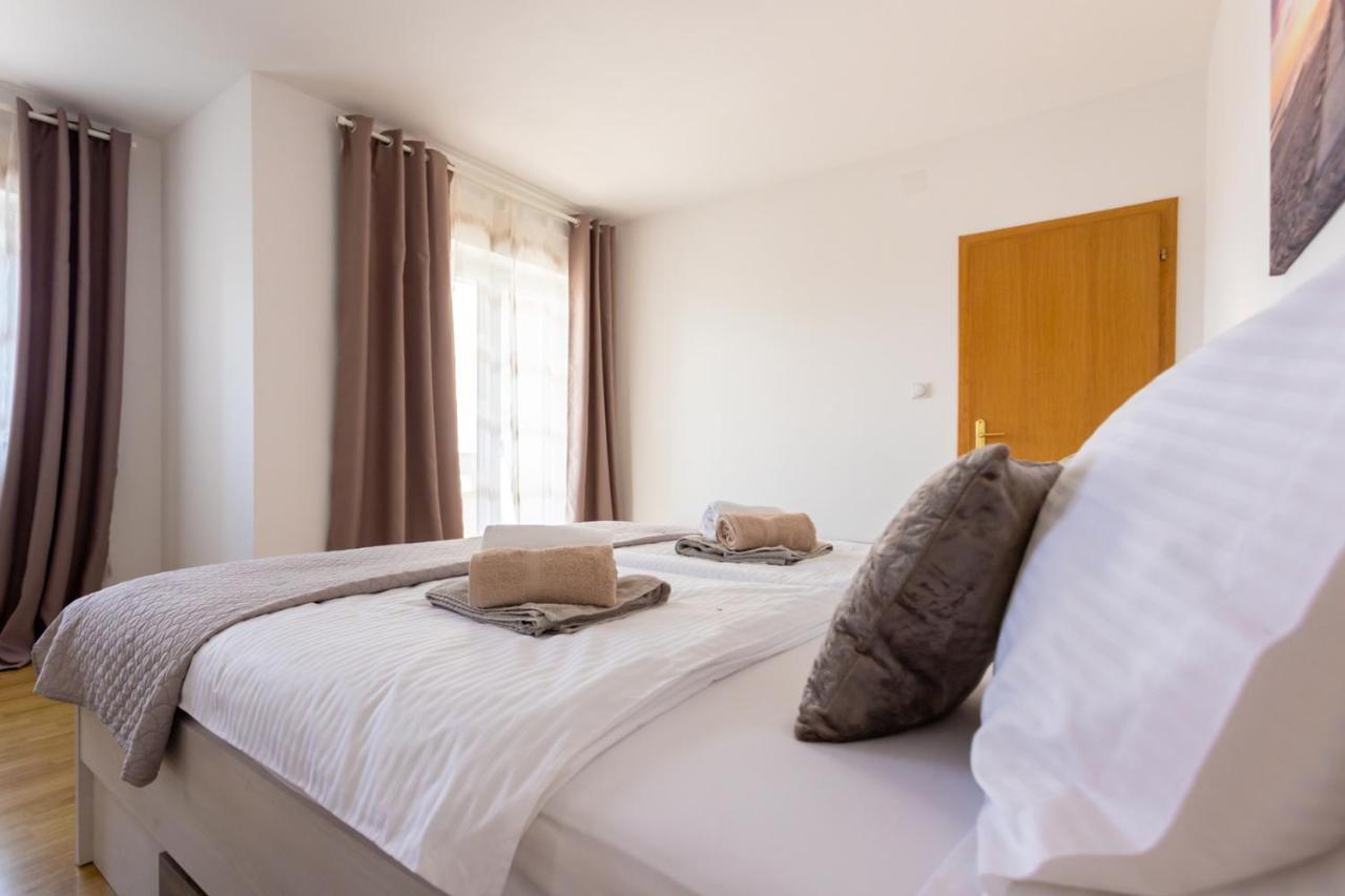 Apartment Demo Malinska Ngoại thất bức ảnh